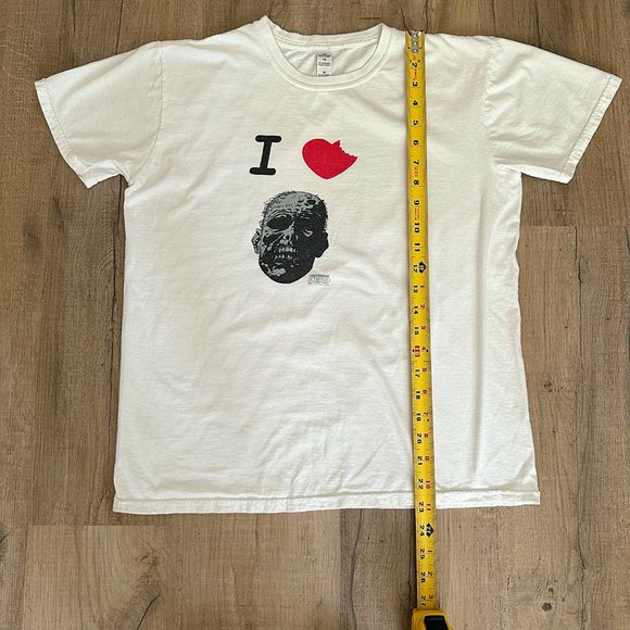 4/$20 The Walking Dead Zombie T-shirt - Picture 8 of 8